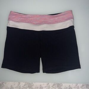 Lululemon Reversible Shorts size 4